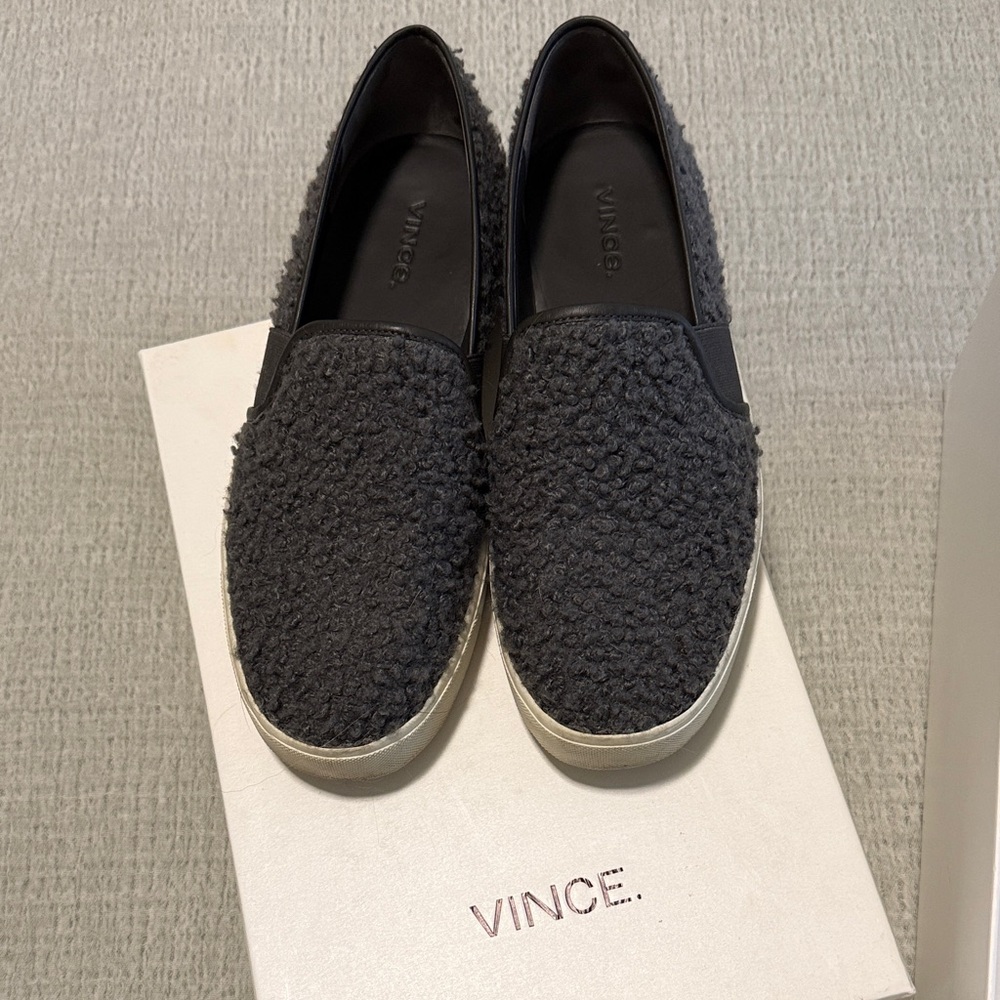 Vince. Blair Grey Sherpa Slides